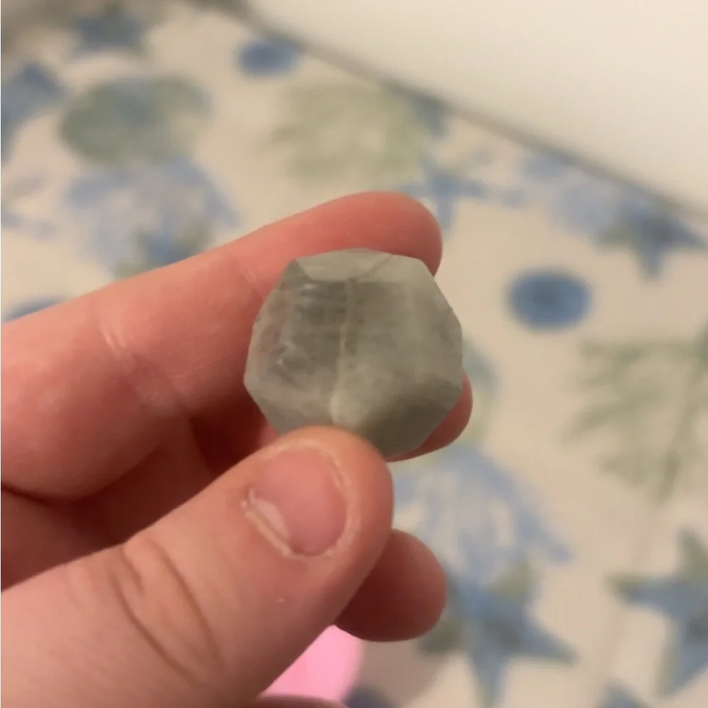 Mini Geometric Labradorite Carving - Picture 1 of 2
